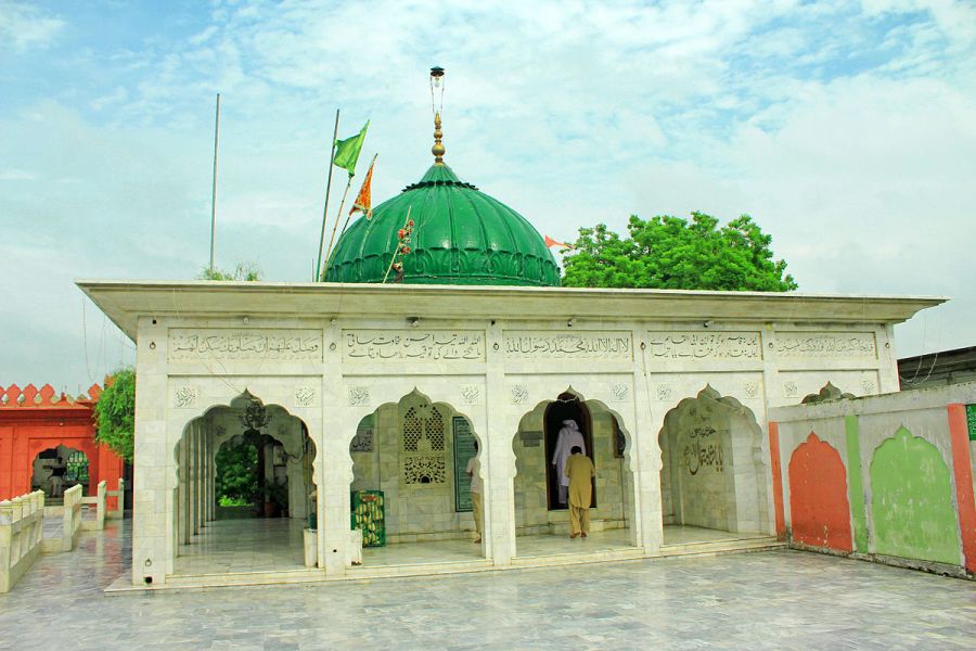 Shah_Jamal_Shrine